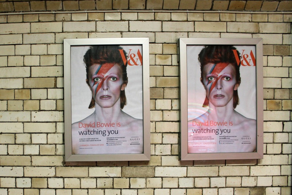 חייזר אנושי; בואי. צילום: Sarah Stierch CC BY 2.0 VIA FLICKR