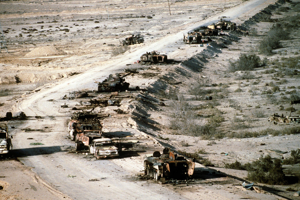 האמריקנים כתשו מטרות ברורות מהאוויר; מלחמת המפרץ הראשונה. צילום: Sgt. Dean Wagner, via Wikimedia Commons